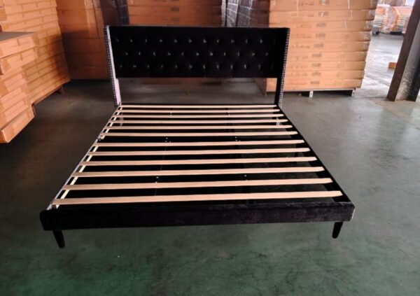6210 BEAUTIFUL BLACK VELVET