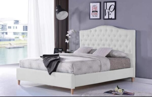 DUKE VELVET IVORY
